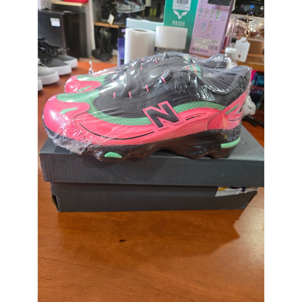 New Balance 1000 Pink Black Green Kids Sneakers GC1000DM Size 5.5Y NEW
